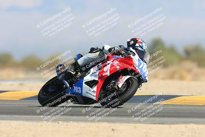 media/Oct-20-2024-CVMA (Sun) [[d4a3dff211]]/Race 9-Formulw LW Twins SHOOTOUT/